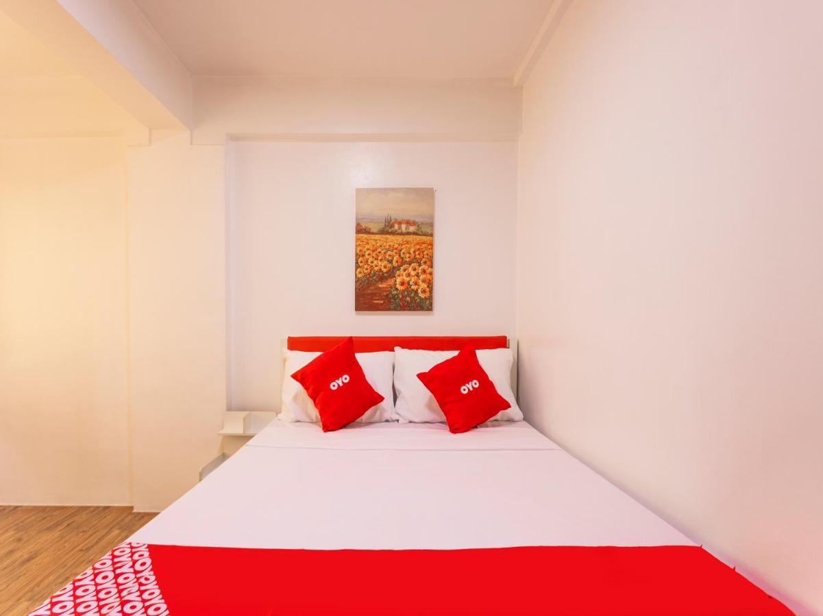 Capital O 806 Pattaui Residences Taguig Exterior photo