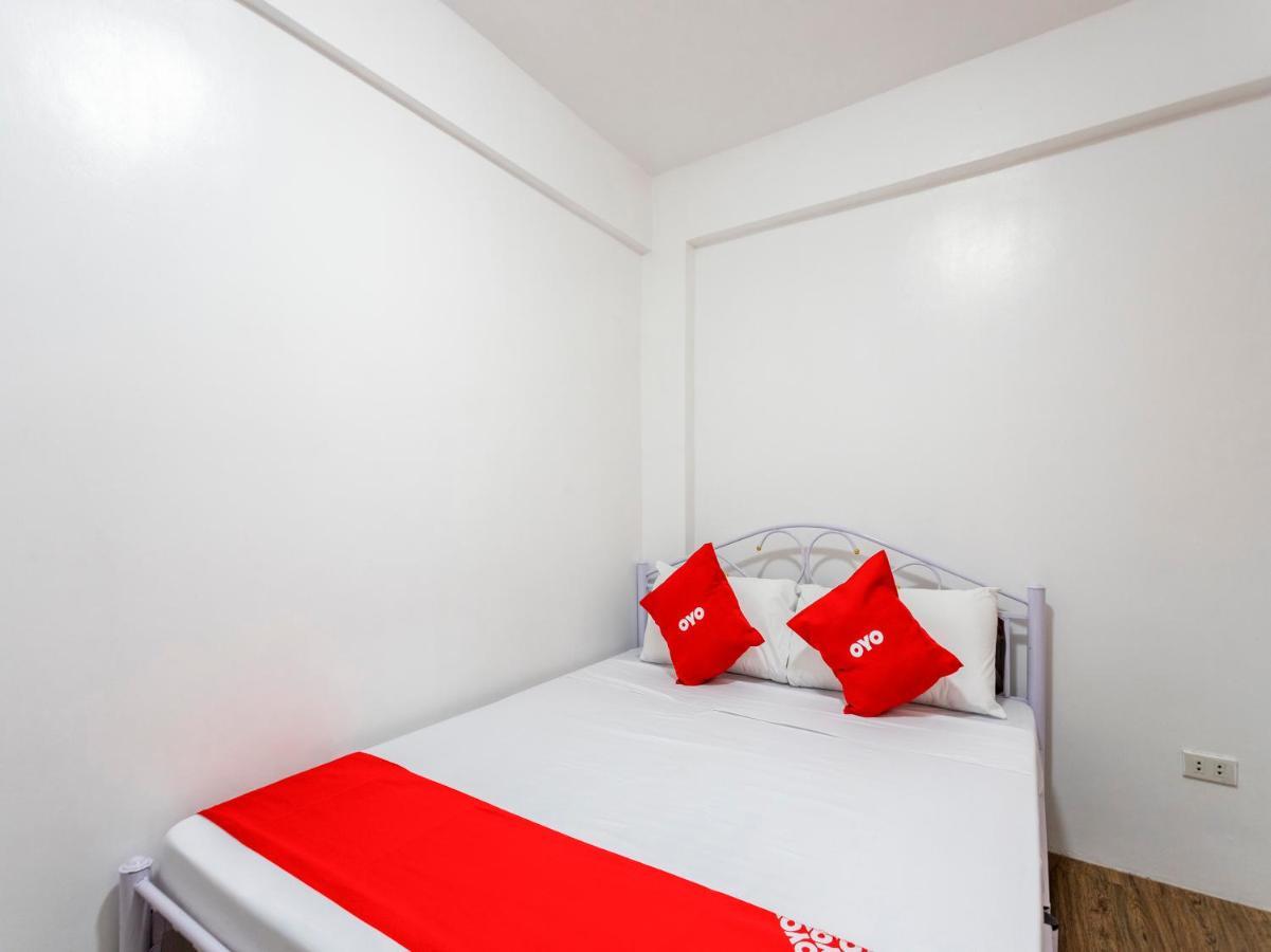 Capital O 806 Pattaui Residences Taguig Exterior photo