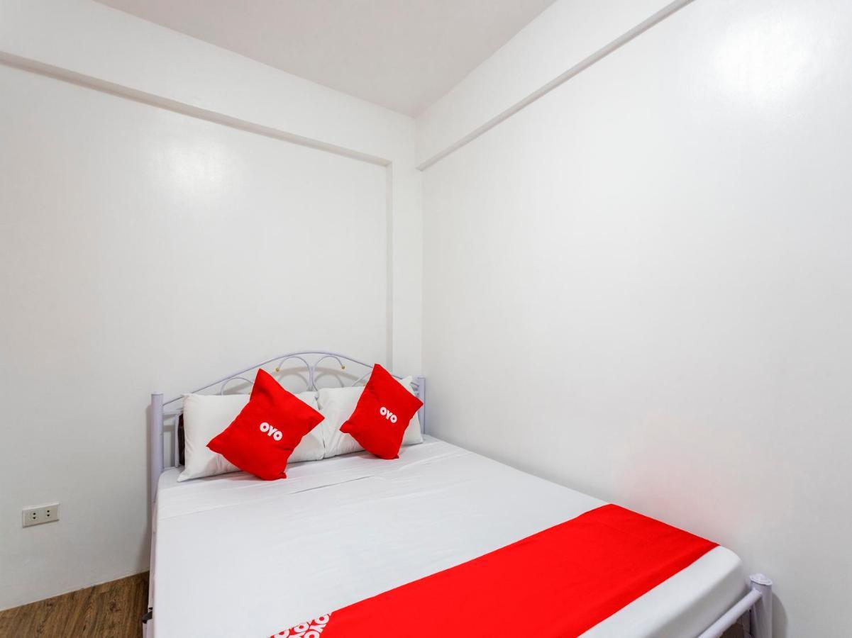 Capital O 806 Pattaui Residences Taguig Exterior photo